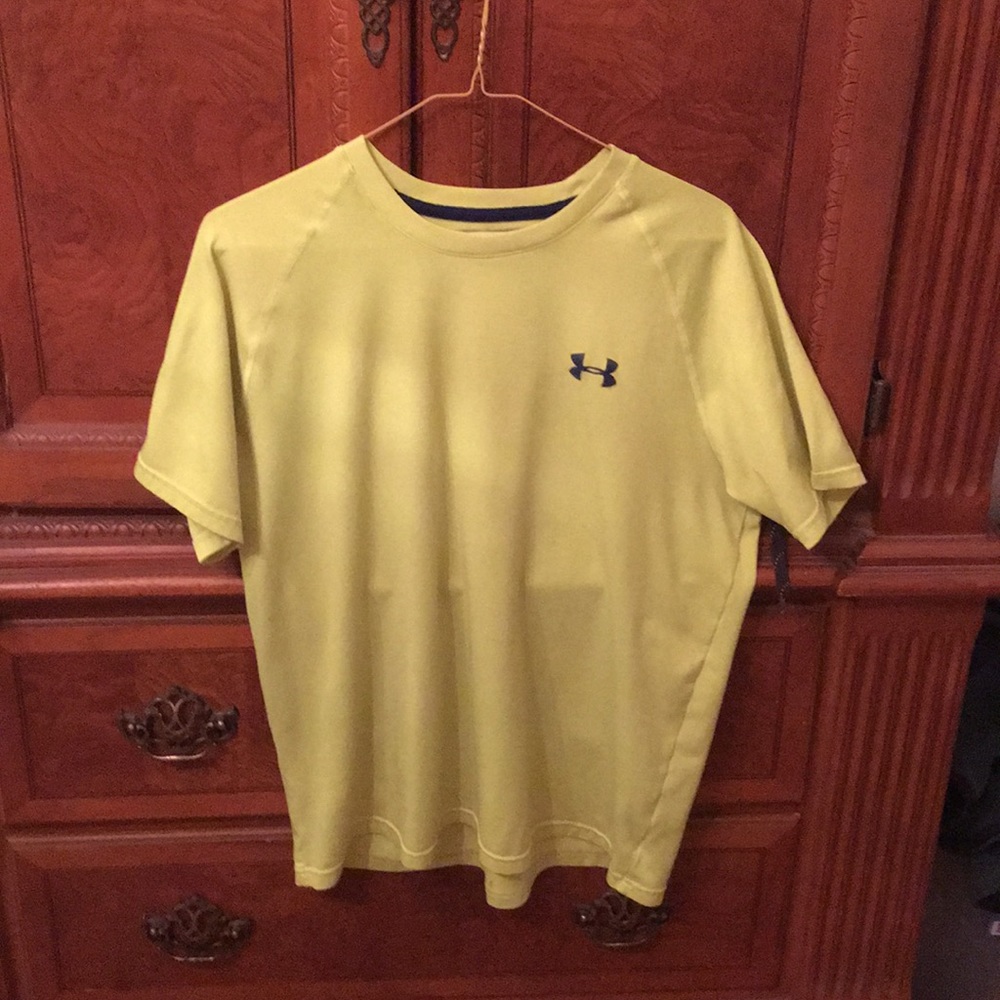 *almost new* bright yellow under armor tee
